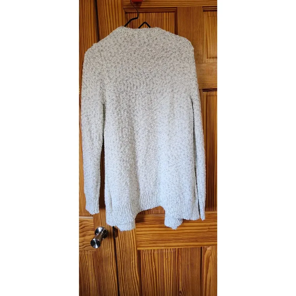Liz‎ Claibourne cardigan sweater